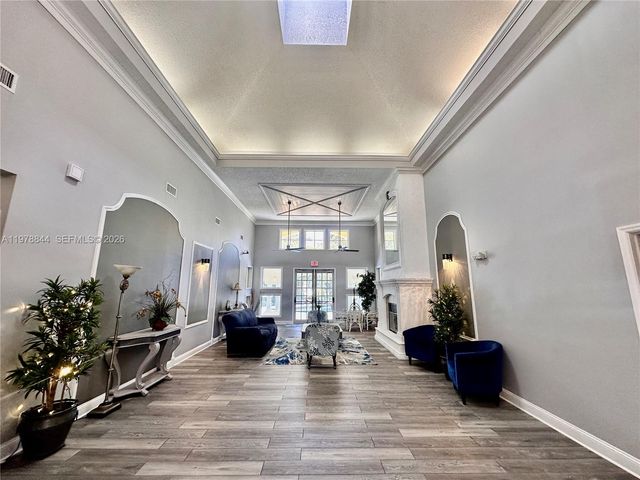 815 W Boynton Beach Blvd 11-202, Boynton Beach, FL 33426