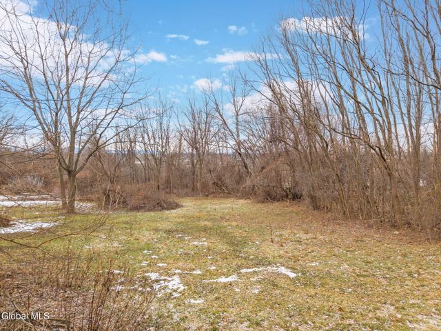 1 Langley Drive, East Greenbush, NY 12144