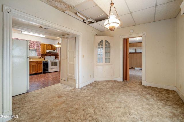 1 Langley Drive, East Greenbush, NY 12144