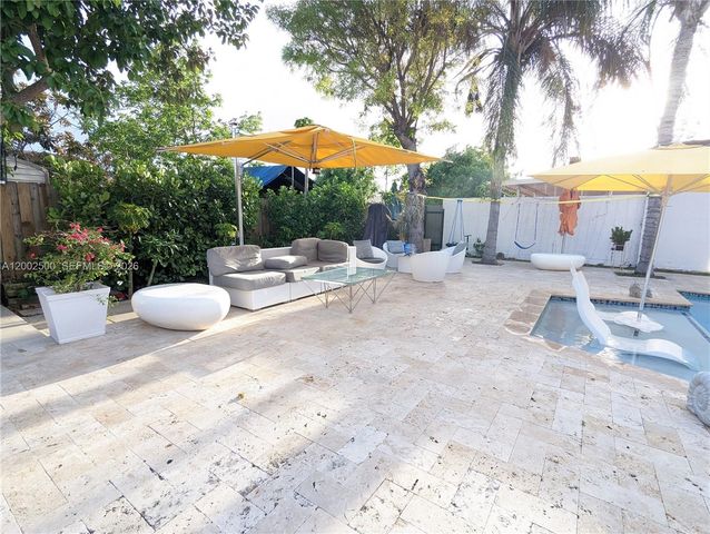 12328 SW 251st Ter ., Homestead, FL 33032