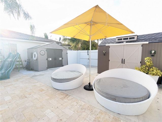 12328 SW 251st Ter ., Homestead, FL 33032