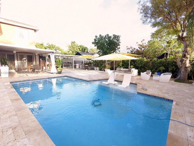 12328 SW 251st Ter ., Homestead, FL 33032