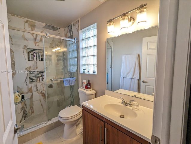 12328 SW 251st Ter ., Homestead, FL 33032