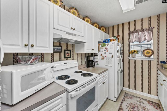1033 Ivy Green Circle, Irmo, SC 29063