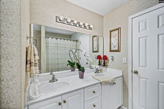 1033 Ivy Green Circle, Irmo, SC 29063