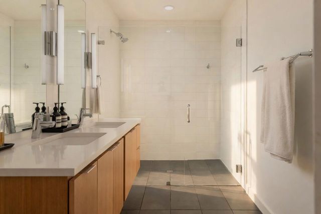 1322 E 12th ST 305, Austin, TX 78702