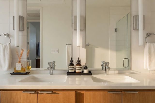 1322 E 12th ST 305, Austin, TX 78702