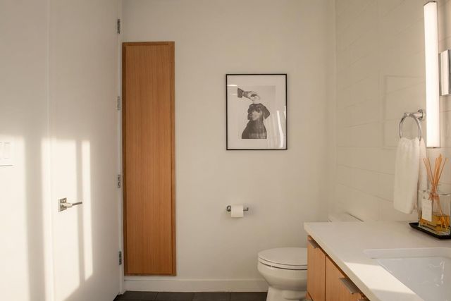 1322 E 12th ST 305, Austin, TX 78702