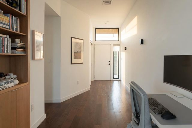 1322 E 12th ST 305, Austin, TX 78702