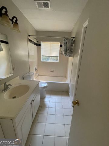 935 Bimini Lane, Forest Park, GA 30297