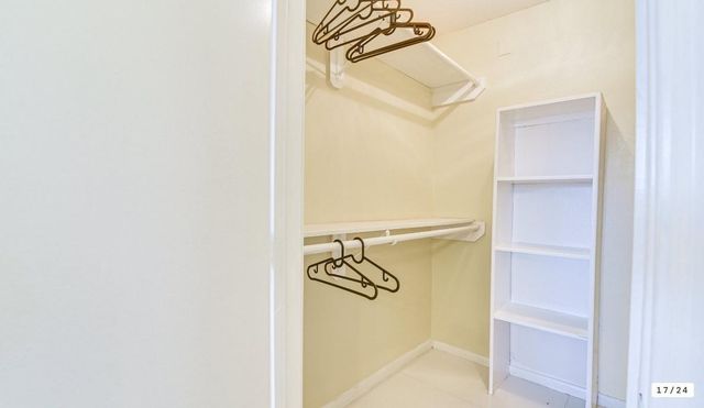 2824 S Bartell Drive 27, Houston, TX 77054