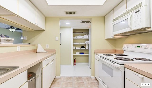 2824 S Bartell Drive 27, Houston, TX 77054