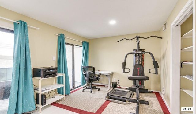 2824 S Bartell Drive 27, Houston, TX 77054