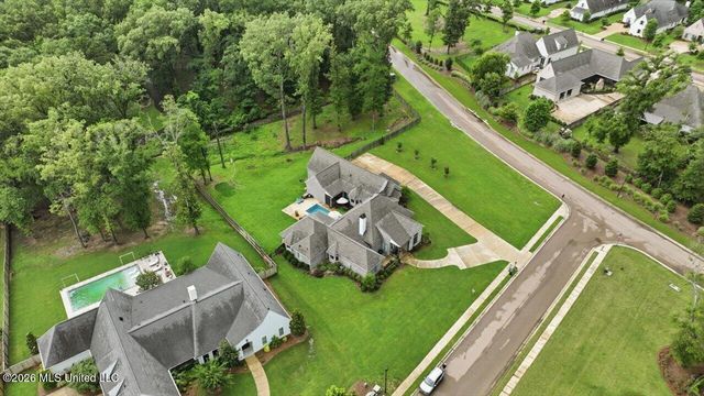 201 Ashworth Circle, Madison, MS 39110
