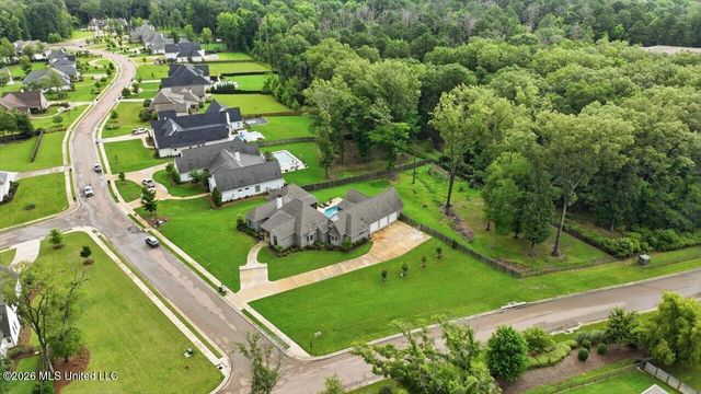 201 Ashworth Circle, Madison, MS 39110