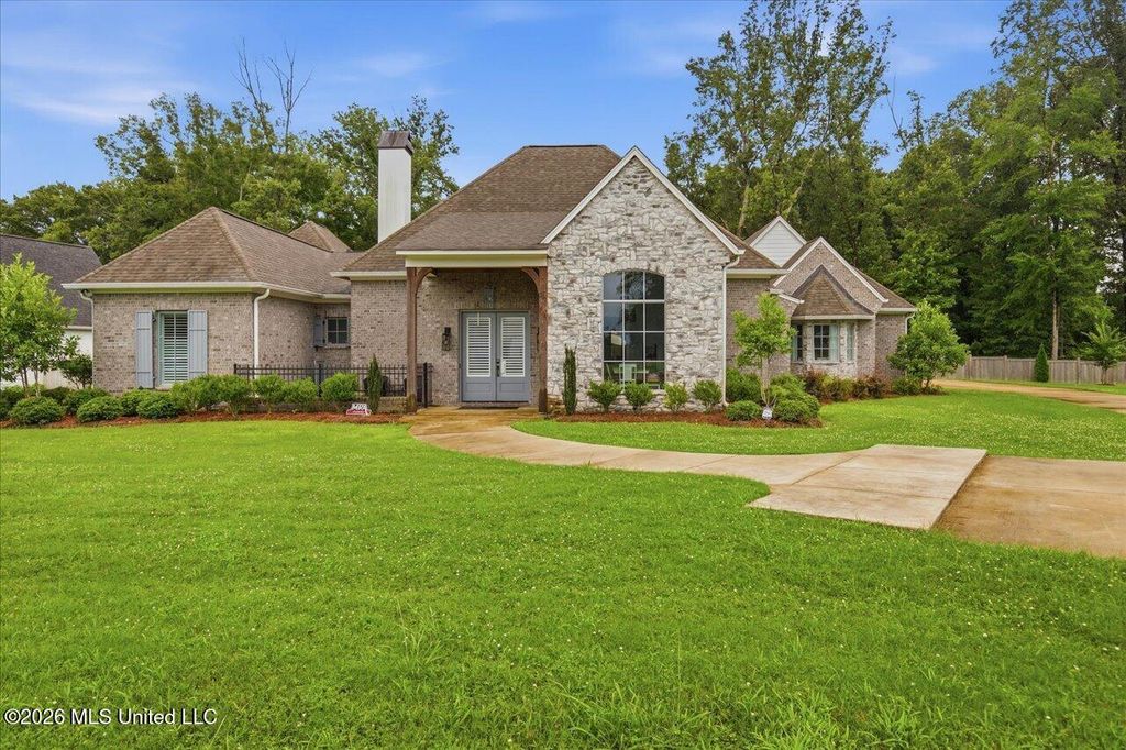201 Ashworth Circle, Madison, MS 39110