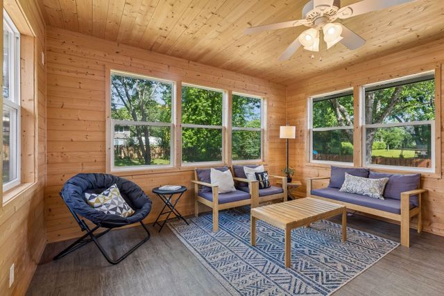 405 Merrimac Lane N, Plymouth, MN 55447