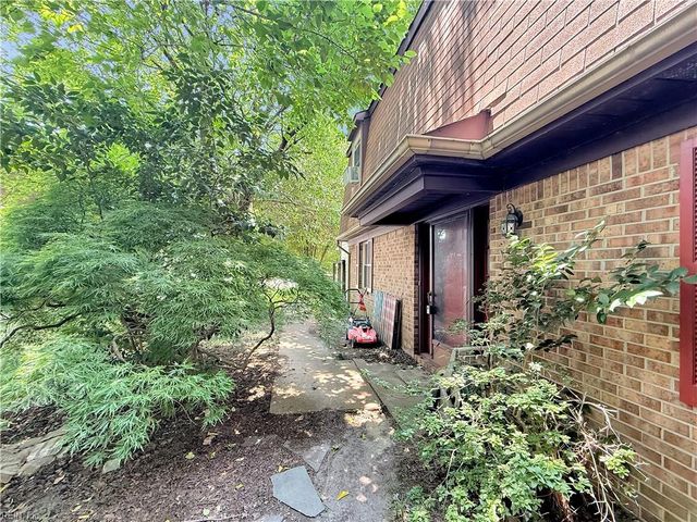 4512 Good Adams LN, Virginia Beach, VA 23455