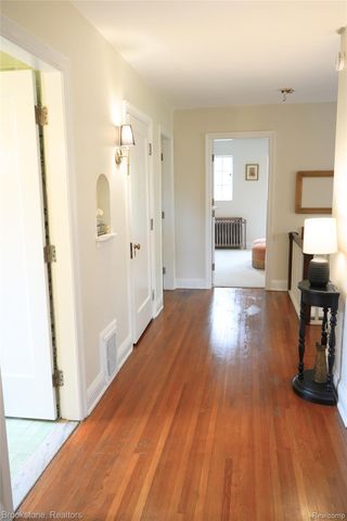 1840 Hampden Road, Flint, MI 48503