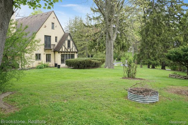 1840 Hampden Road, Flint, MI 48503