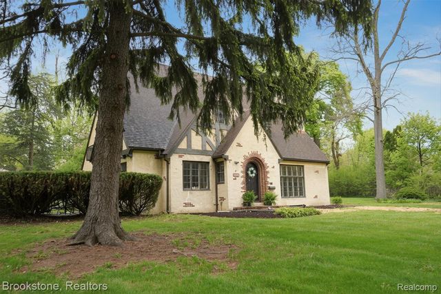 1840 Hampden Road, Flint, MI 48503