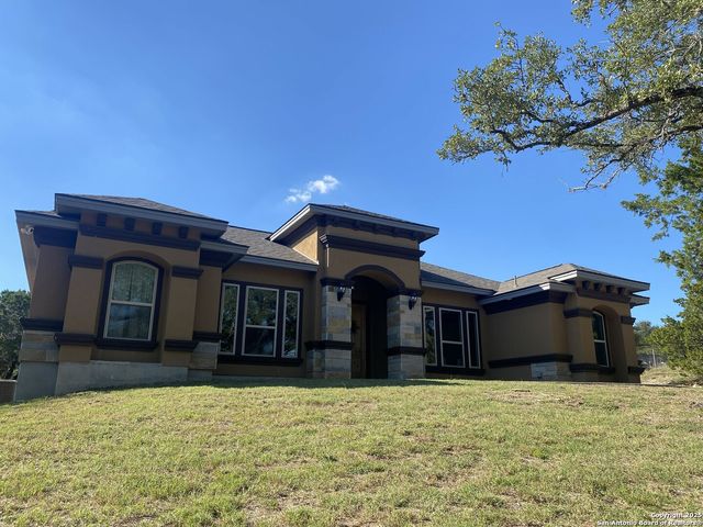 3731 Flyn Y, San Antonio, TX 78253