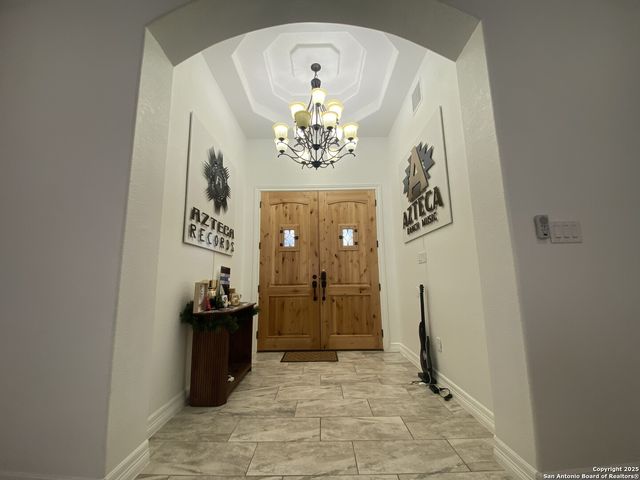 3731 Flyn Y, San Antonio, TX 78253