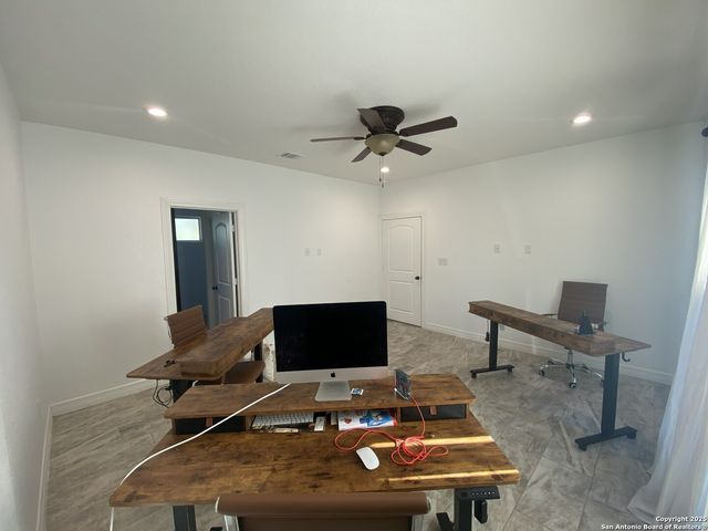 3731 Flyn Y, San Antonio, TX 78253