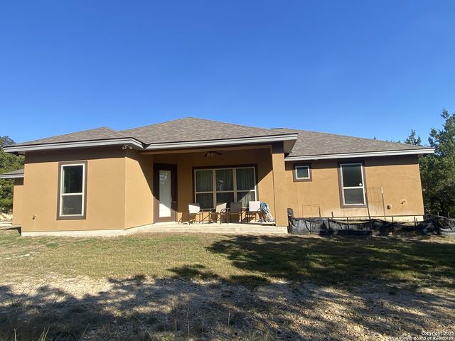 3731 Flyn Y, San Antonio, TX 78253