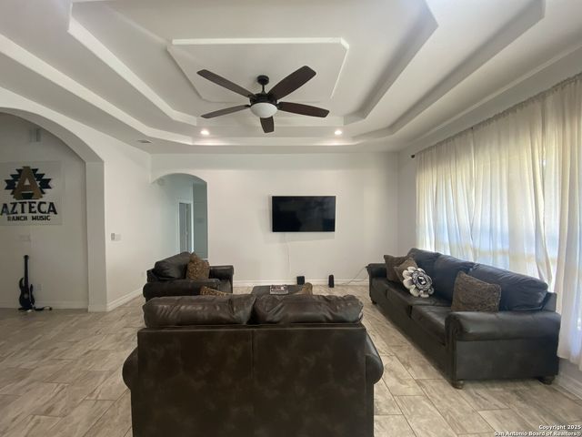 3731 Flyn Y, San Antonio, TX 78253