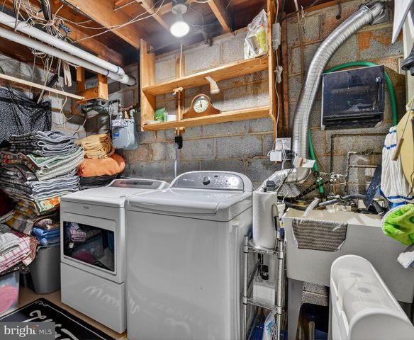 6822 NASHVILLE RD, Lanham, MD 20706