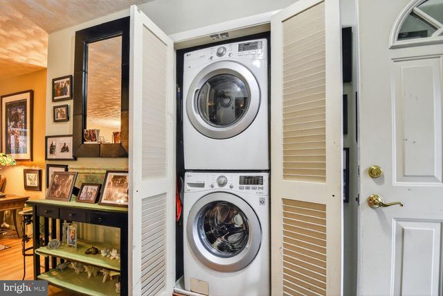 6822 NASHVILLE RD, Lanham, MD 20706