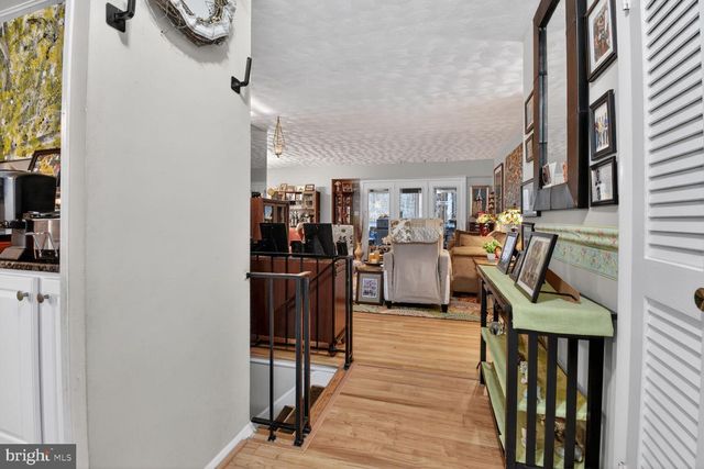 6822 NASHVILLE RD, Lanham, MD 20706