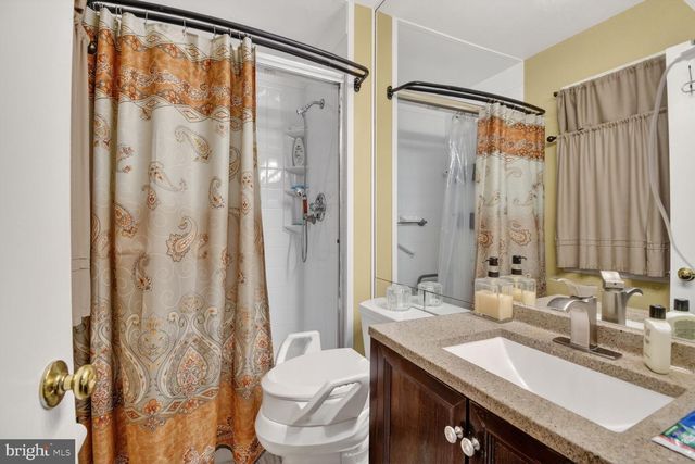 6822 NASHVILLE RD, Lanham, MD 20706