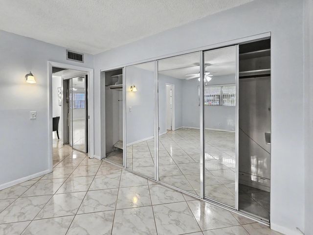 259 Windsor L, West Palm Beach, FL 33417