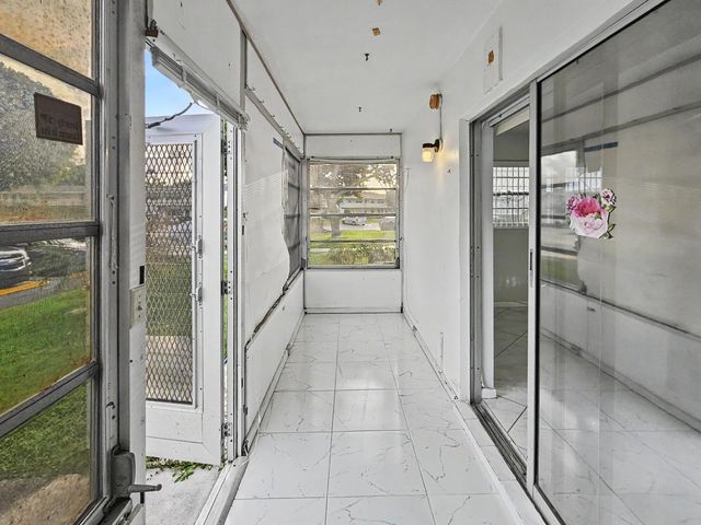 259 Windsor L, West Palm Beach, FL 33417