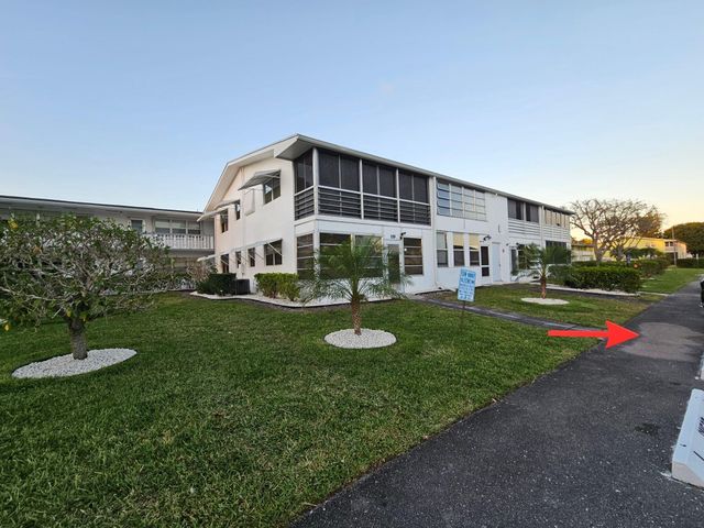 259 Windsor L, West Palm Beach, FL 33417