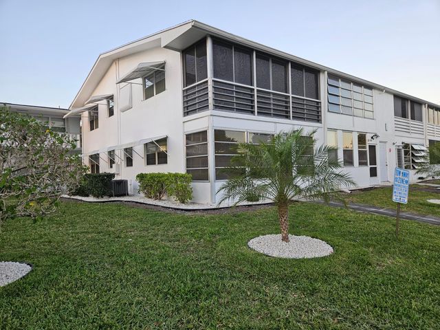 259 Windsor L, West Palm Beach, FL 33417
