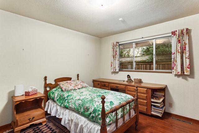 6140 Holstein Way, Sacramento, CA 95831