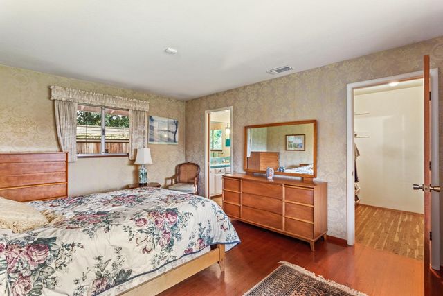 6140 Holstein Way, Sacramento, CA 95831