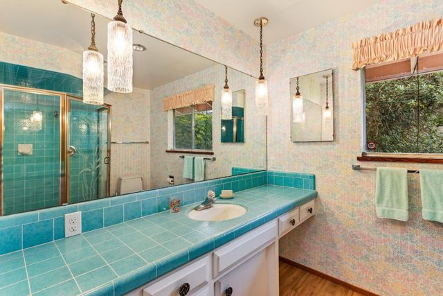 6140 Holstein Way, Sacramento, CA 95831