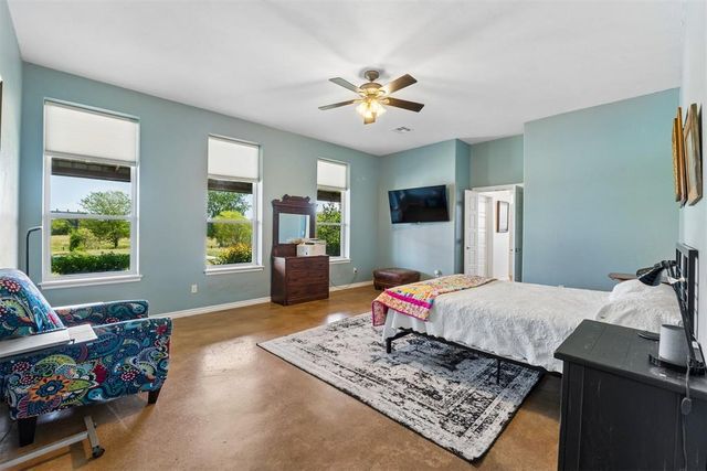 516 S Portland Avenue, Newcastle, OK 73065