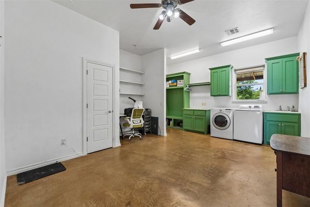 516 S Portland Avenue, Newcastle, OK 73065
