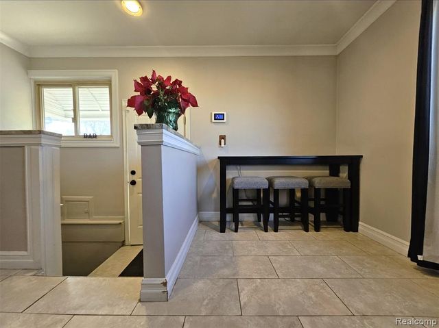 16830 S Stephens Drive, Eastpointe, MI 48021