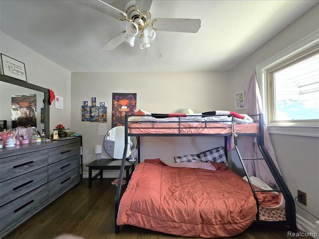 16830 S Stephens Drive, Eastpointe, MI 48021