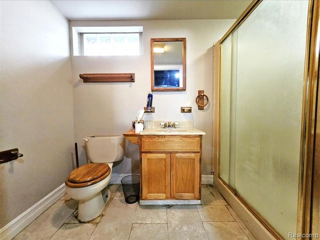 16830 S Stephens Drive, Eastpointe, MI 48021