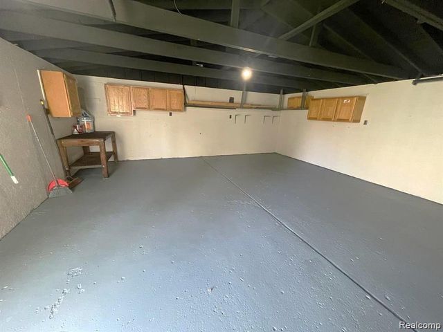 16830 S Stephens Drive, Eastpointe, MI 48021