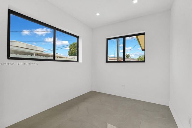 18510 NW 42nd Pl, Miami Gardens, FL 33055
