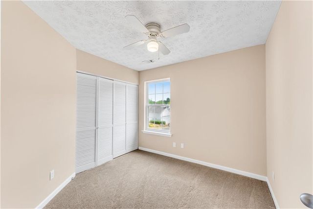 864 Windcroft Circle NW, Acworth, GA 30101