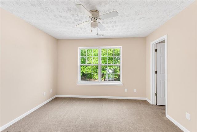 864 Windcroft Circle NW, Acworth, GA 30101